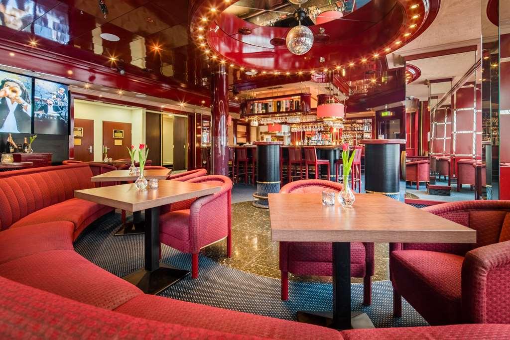 Best Western Plus Plaza Hotel Дармщат Ресторант снимка